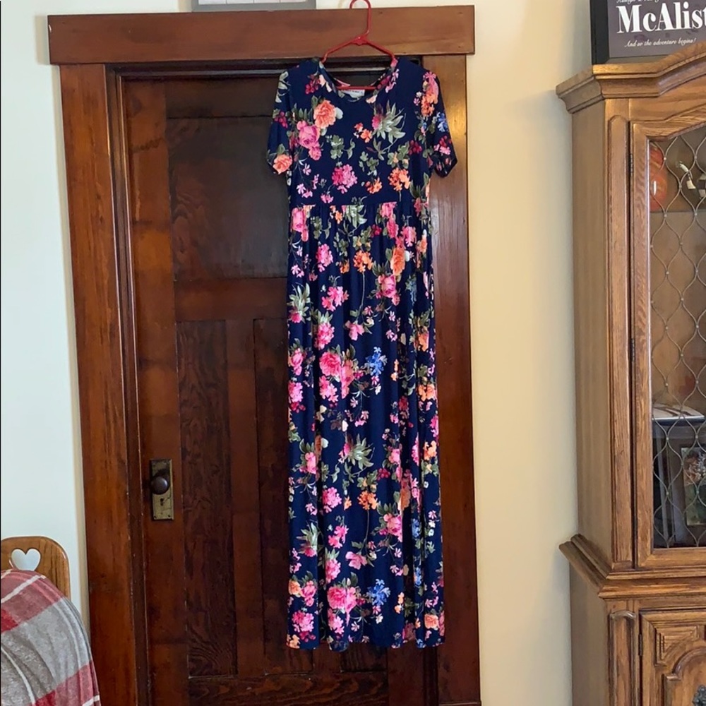 Floral maxi dress